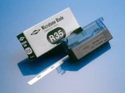 Mikrotomové žiletky Feather R35